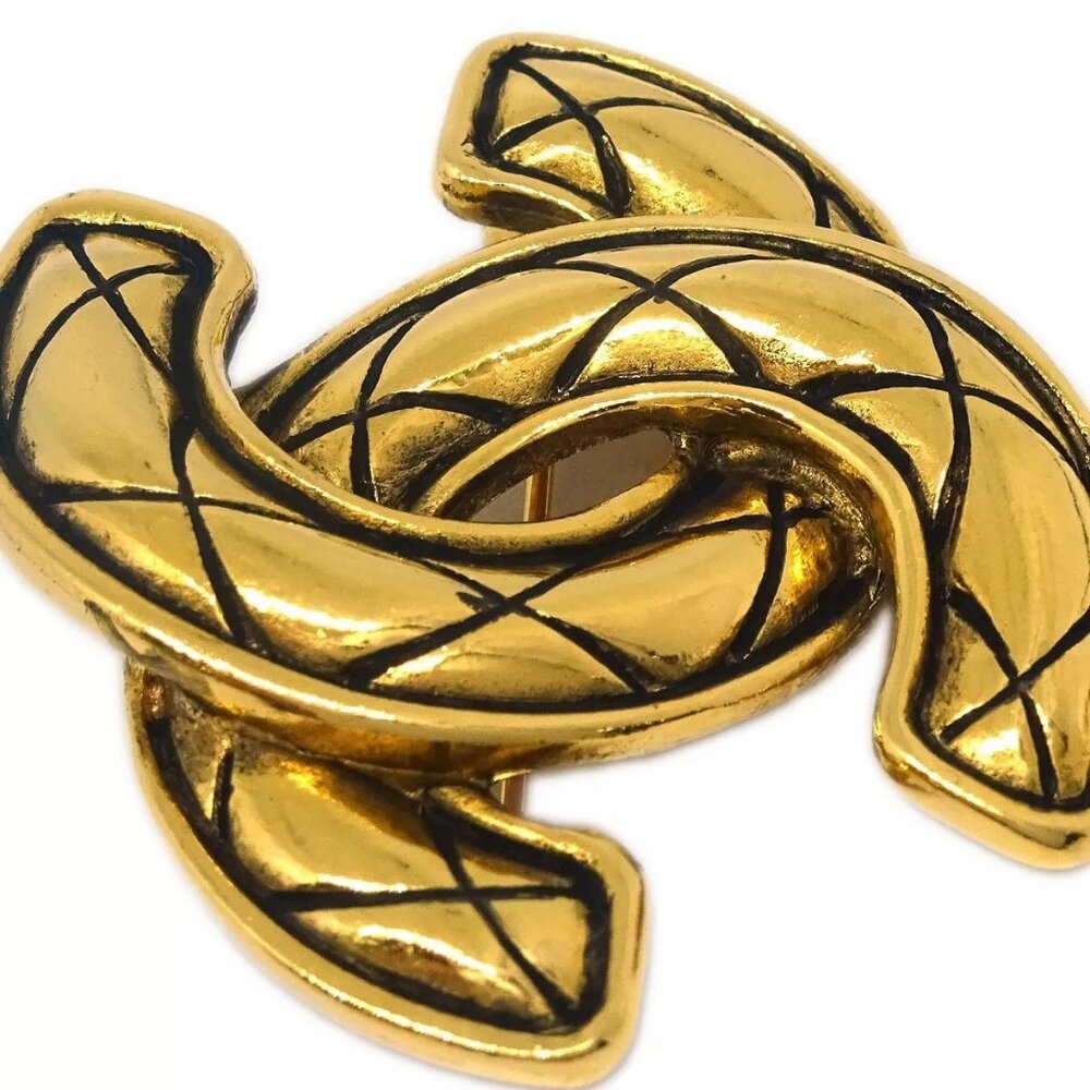 Chanel Quilted CC Brooch Pin Gold 1153 134478 - Picture 2 of 8